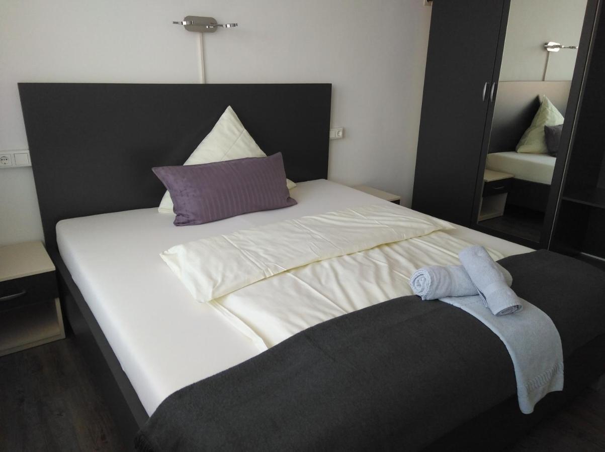 Hotel Waldhaus Pulsnitz Esterno foto
